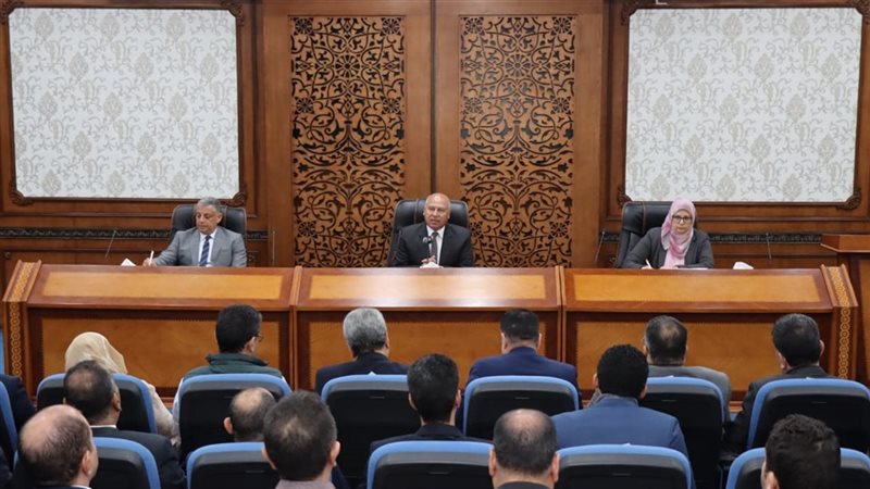 لقاء وزير النقل مع