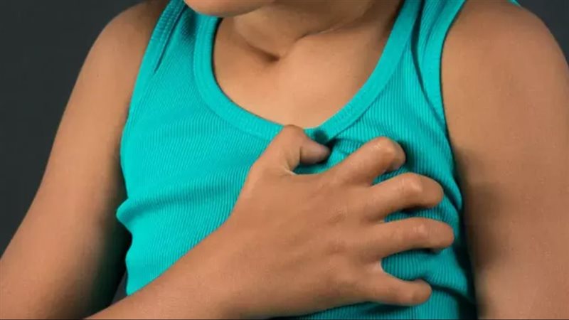 ألم الصدر عند الأطفال،