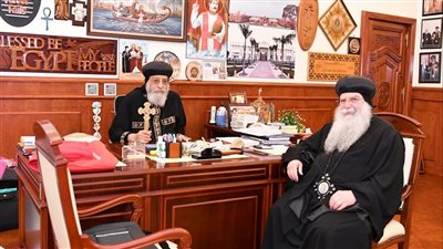 البابا تواضروس يتلقى تقريرًا عن خدمة إيبارشية شمال الجيزة