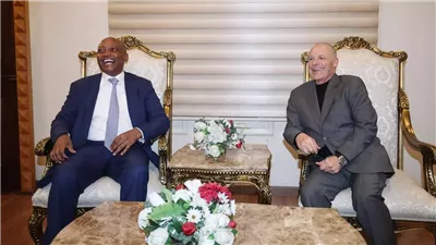 أبو ريدة يحظى بدعم عمومية الكاف لحصد مقعد مجلس الفيفا