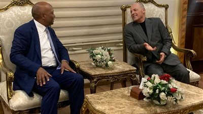 هاني أبوريدة يجتمع مع موتسيبي قبل عمومية الكاف 