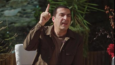 عمرو خالد: حياتنا مليئة بالأوجاع والتحديات وهذه طريقة الوصول لأحسن العيش (فيديو)