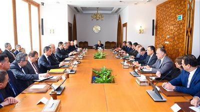 تكليفات رئاسية ودعم المصريين بالخارج، تفاصيل لقاء بدر عبد العاطي مع قيادات وزارة الخارجية