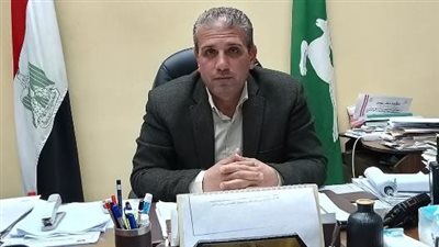 رئيس الزقازيق يتابع أعمال تنفيذ الحائط الساند لبحر مشتول في الشرقية 