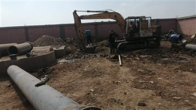 محافظ الشرقية يُتابع معدلات أداء ونسب تنفيذ مشروعات الصرف الصحي 