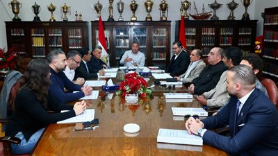 الأهلي يُخطر اتحاد الكرة ورابطة الأندية بموقفه من مباراة القمة