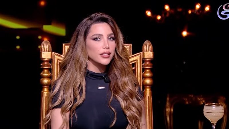 الفنانة دانا الحلبي،