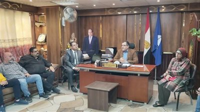 دمياط تناقش 