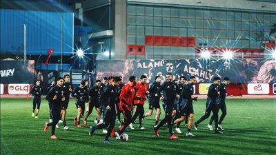 الأهلي يمنح لاعبيه راحة اليوم بعد أزمة القمة 