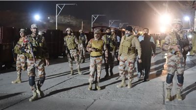 محتجزو قطار باكستان يهددون بإعدام الرهائن خلال 48 ساعة حال عدم تنفيذ مطالبهم