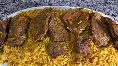 طريقة عمل كبسة اللحمة، سهلة ولذيذة على الإفطار 