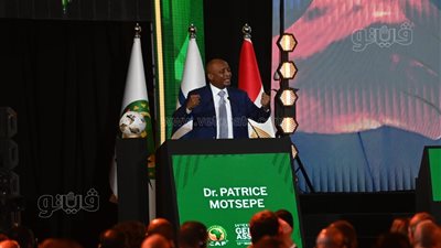 أبو ريدة يوجه رسالة لـ موتسيبي بعد إنهاء أزمة أجانب الأهلي وبيراميدز