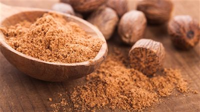 فوائد جوزة الطيب، لعلاج الأرق وقلة النوم وجمال بشرتك وشعرك