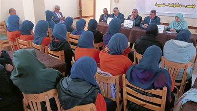 جلسة حوارية بمركز إعلام الداخلة عن تمكين الشباب وتأهيلهم للمشاركة السياسية والمجتمعية