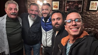 أحمد مالك وطه دسوقي ينتهيان من تصوير مسلسل ولاد الشمس 