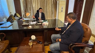أشرف صبحي يبحث مع رئيس اتحاد كرة اليد خطط تطوير اللعبة وإعداد المنتخبات