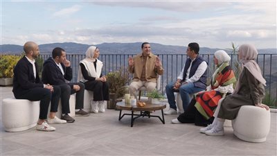 كيف تتخلص من التفكير الزائد والتوتر والقلق؟ روشتة نبوية من عمرو خالد (فيديو)