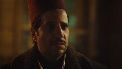 مسلسل النص الحلقة 12، الإنجليز ينصبون فخا لعصابة أحمد أمين أثناء سرقة الذهب