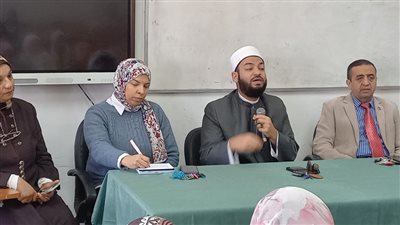 جامعة القناة تنظم برنامجا تدريبيا حول مواجهة التطرف (صور) 