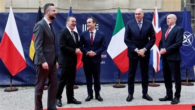اجتماع وزراء دفاع 5 دول أوروبية لمناقشة توفير ضمانات أمنية لأوكرانيا (صور)