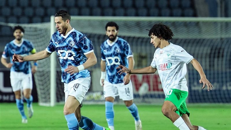 بيراميدز، فيتو