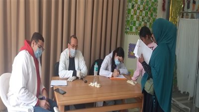 جامعة حلوان تُطلق قافلة طبية لخدمة أهالي السادس من أكتوبر