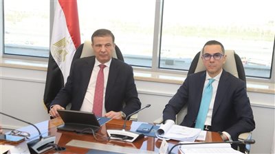 وزيرا الاستثمار والزراعة يترأسان اجتماع لجنة تنظيم تصدير البطاطس