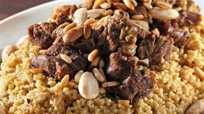 طريقة عمل طاجن الفريك باللحمة فى الفرن