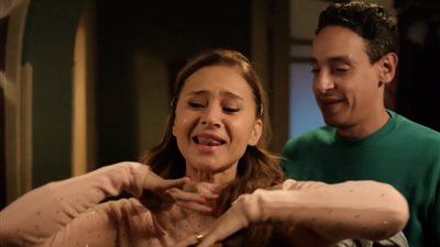 مسلسل إخواتي الحلقة 13، وصلة رقص لنيللي كريم على صوت شيرين