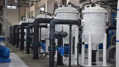 وزارة التخطيط: إعداد الدراسات الفنية لتنفيذ 5 محطات تحلية مياه بالطاقة الشمسية في 4 محافظات 