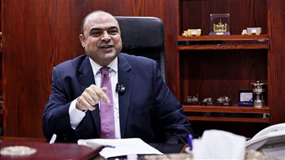 استبدال السيارات القديمة بجديدة، خبير اقتصادي يكشف روشتة تحقيق الأمن المروري