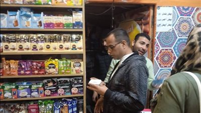 محافظة دمياط تشن حملة تفتيشية مكثفة على الأسواق (صور)