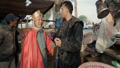 من نصبة شاي إلى صاحب كافيه وديون 7 سنوات انتهت في لحظة، كيف تغيرت حياة قهوجي طوخ بعد الفوز بمسابقة مدفع رمضان (فيديو)