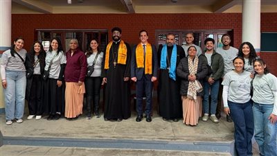 الكنيسة الأرثوذكسية تقدم خدمات تعليمية وتنموية في نيبال