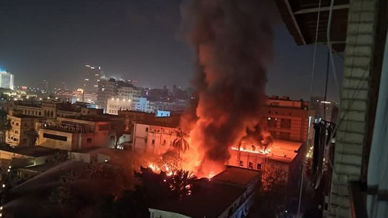 حريق هائل بالمعامل
