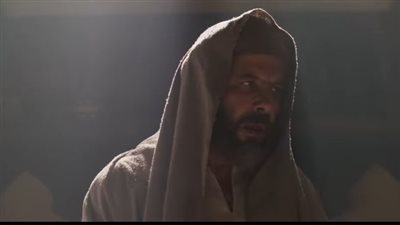 معاوية الحلقة 14، قتال عنيف بين جيش معاوية وعلي في صفين، التحكيم ينهي الحرب، بداية ظهور الخوارج، وعلي يحذر من خطرهم على الإسلام