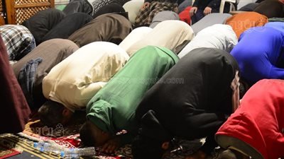  تفسير رؤية صلاة العشاء في المنام وعلاقتها بالشفاء من الأمراض 