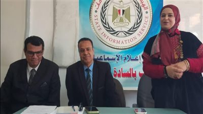 جامعة القناة تناقش وعي الشباب بتحديات الأمن القومي في ندوة بكلية الألسن (صور)