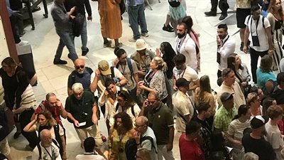 إقبال كثيف من السائحين على زيارة المتحف المصري بالتحرير (صور)