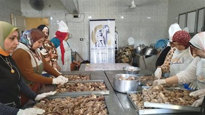 مطبخ المصرية، المجلس القومي للمرأة يصنع ويوزع وجبات إفطار صائم بالإسكندرية (صور)