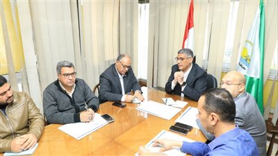 محافظ الجيزة يتابع جهود رفع كفاءة منظومة النظافة