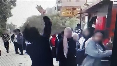 زيادة المشاهدات السبب، ضبط عاطل بتهمة أداء حركات خادشة للحياء ومضايفة الفتيات بالبساتين 