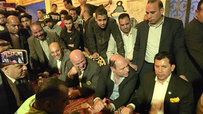 وزير الشباب والرياضة يلتقي شباب المطرية بعد حفل إفطار 15 رمضان