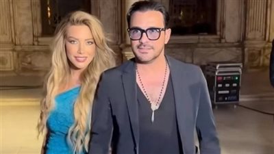 بعد قصة حب، محمد رجب يعلن زواجه من دانا الحلبي 