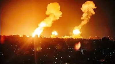 لأول مرة، 3 غارات عنيفة تدك معسكرا تدريبيا للحوثيين في مأرب (فيديو)