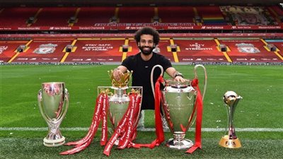 محمد صلاح يسعى للتتويج باللقب 12 مع الأندية.. عدد بطولات الملك المصري مع ليفربول قبل نهائي كأس كاراباو