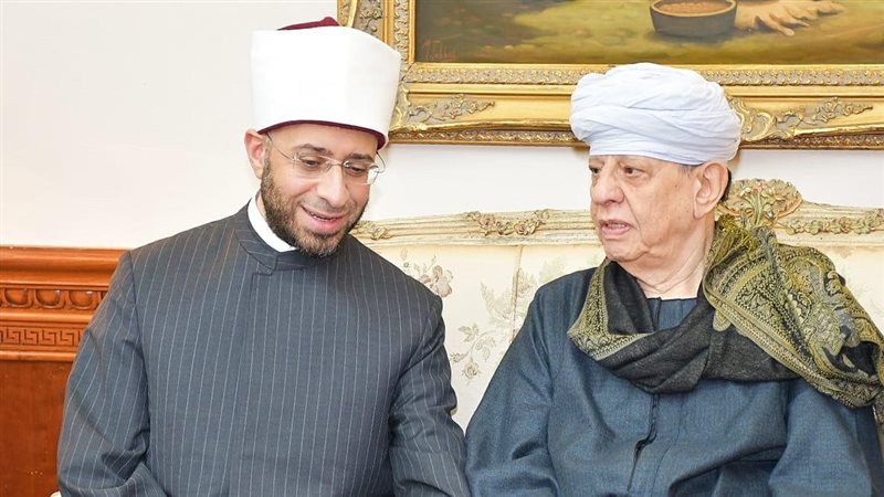 وزير الأوقاف والشيخ