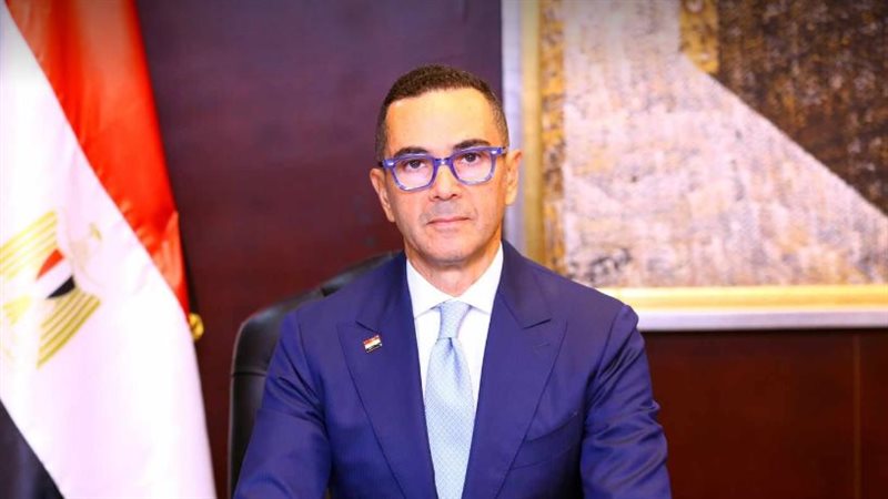 حسن الخطيب، وزير