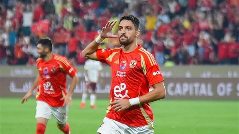 طاهر محمد طاهر لاعب