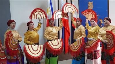 تراث وفنون الفلبين فى ليلة إسلامية على المسرح الصغير